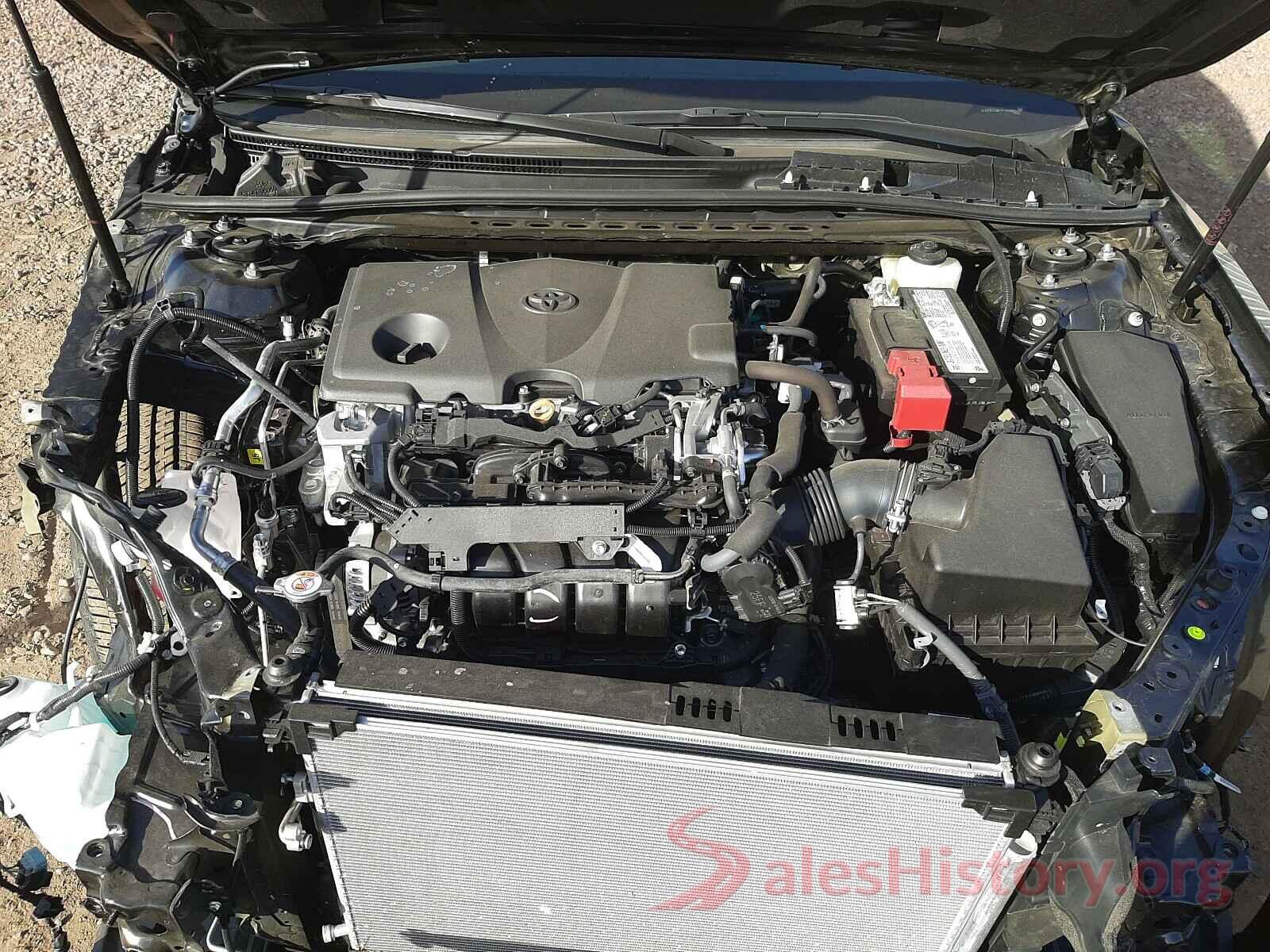 4T1C11AK1LU960064 2020 TOYOTA CAMRY