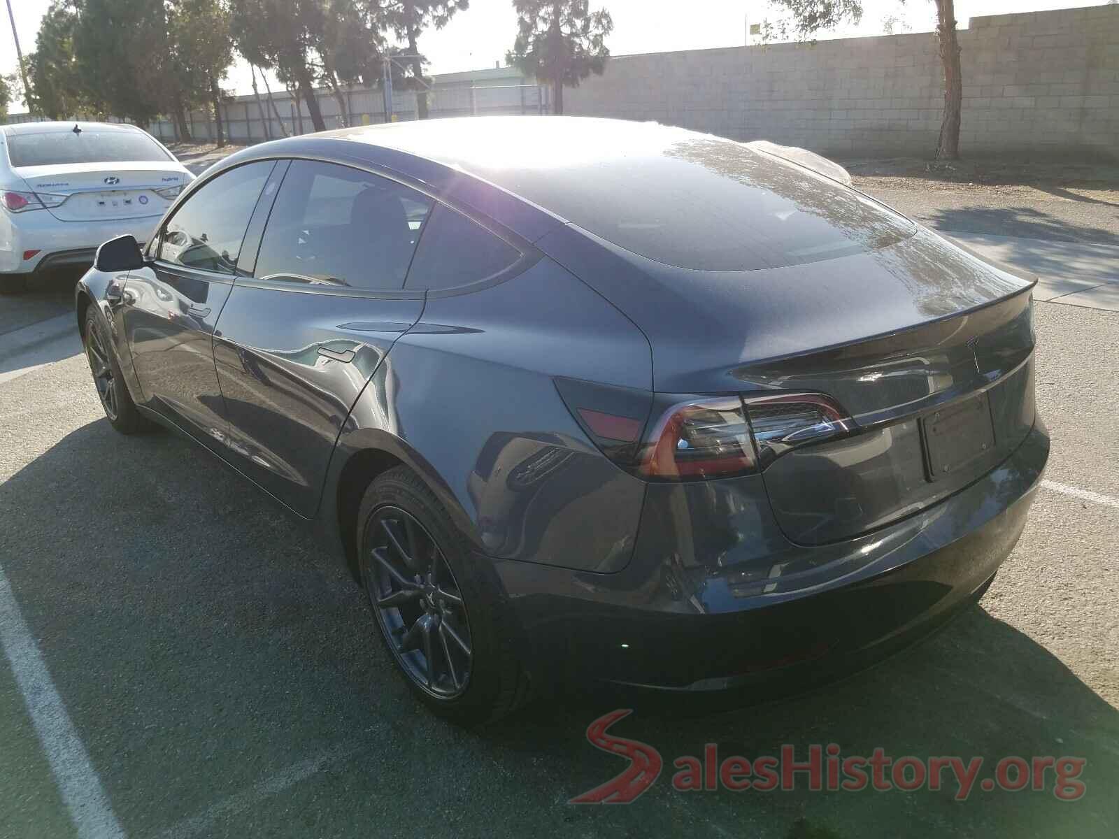 5YJ3E1EA5JF158844 2018 TESLA MODEL 3