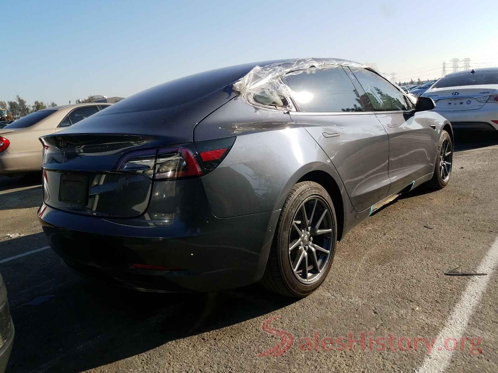 5YJ3E1EA5JF158844 2018 TESLA MODEL 3