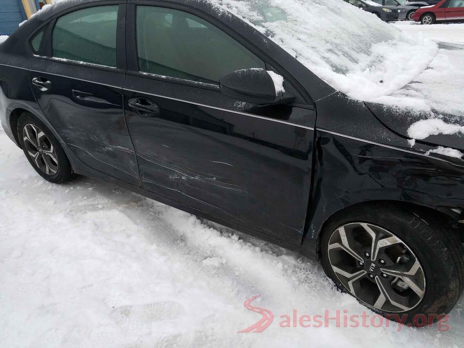 3KPF24AD4KE135179 2019 KIA FORTE