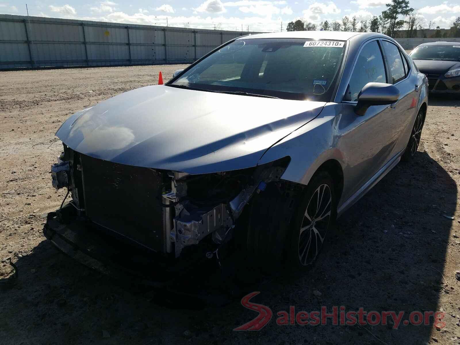 JTNB11HK9J3020695 2018 TOYOTA CAMRY