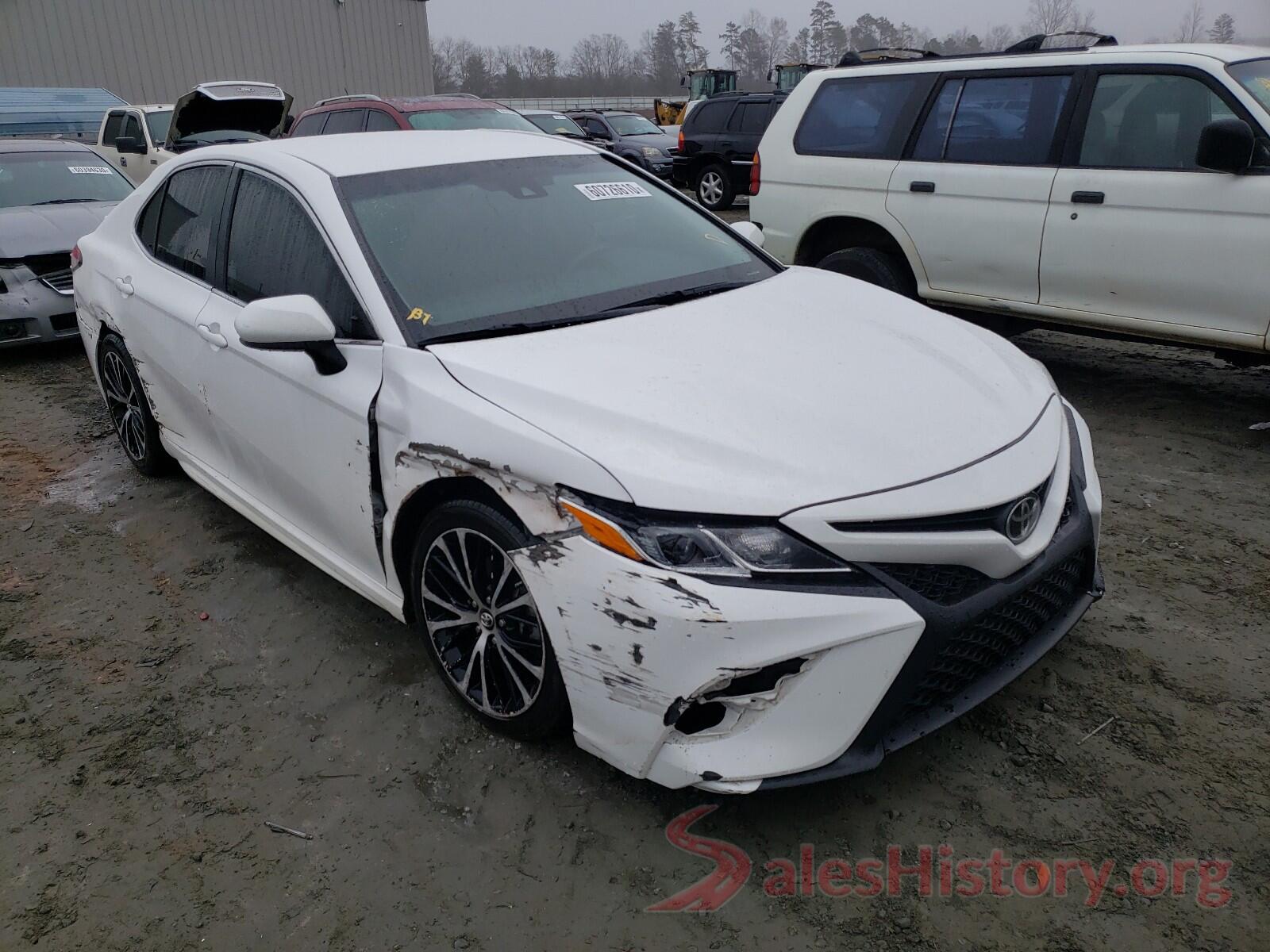 4T1B11HK8JU020021 2018 TOYOTA CAMRY