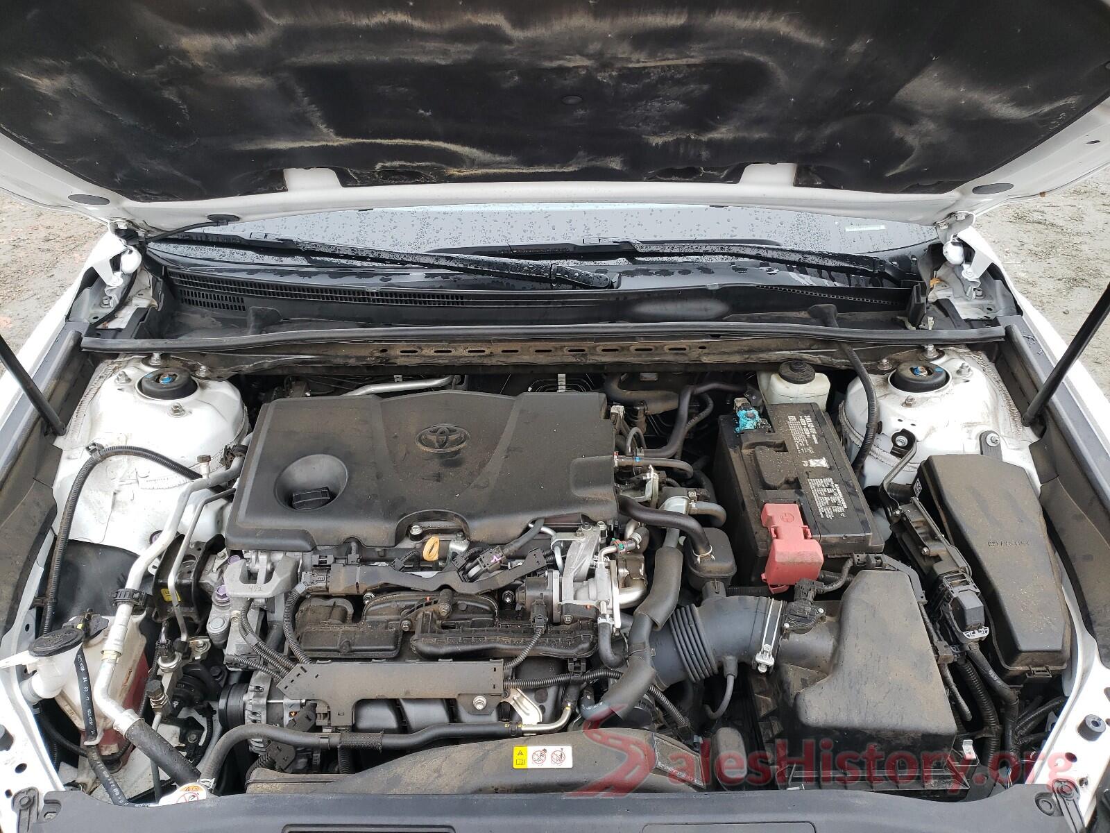 4T1B11HK8JU020021 2018 TOYOTA CAMRY