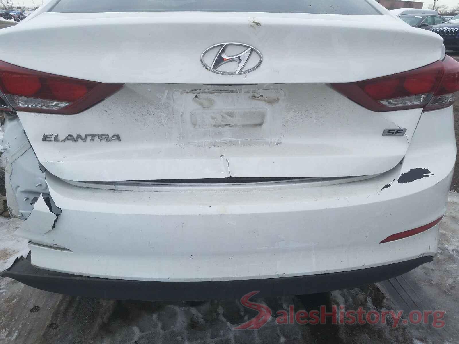 5NPD74LF2JH329016 2018 HYUNDAI ELANTRA