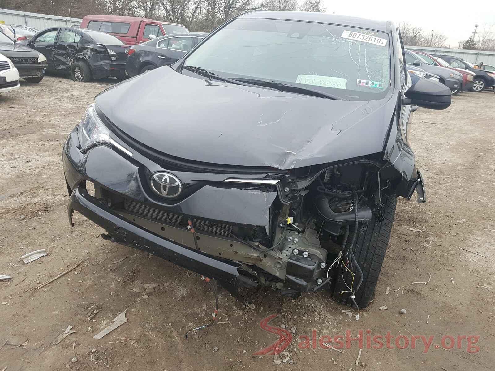 2T3BFREV3JW742938 2018 TOYOTA RAV4