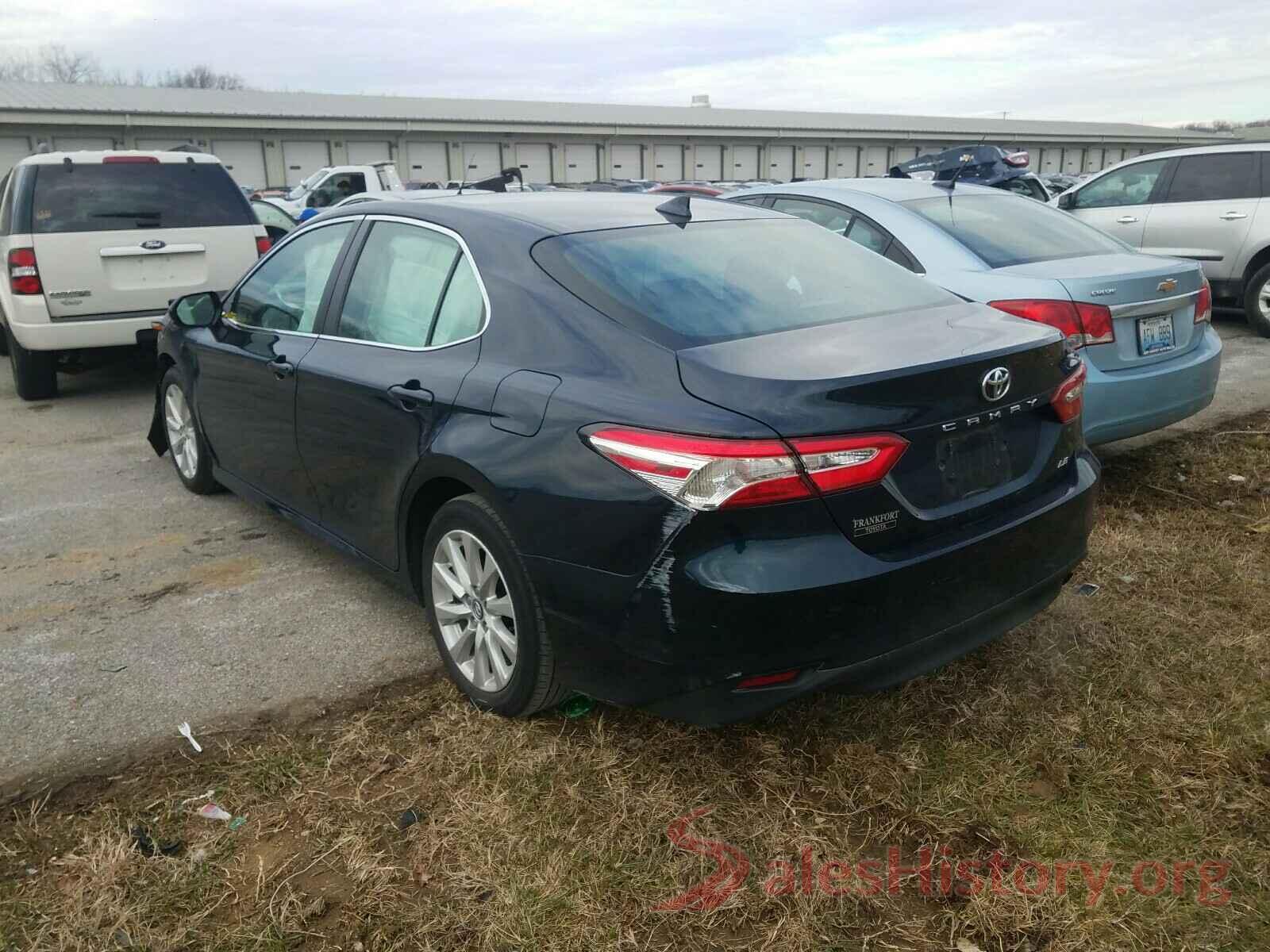 4T1B11HK4KU747139 2019 TOYOTA CAMRY