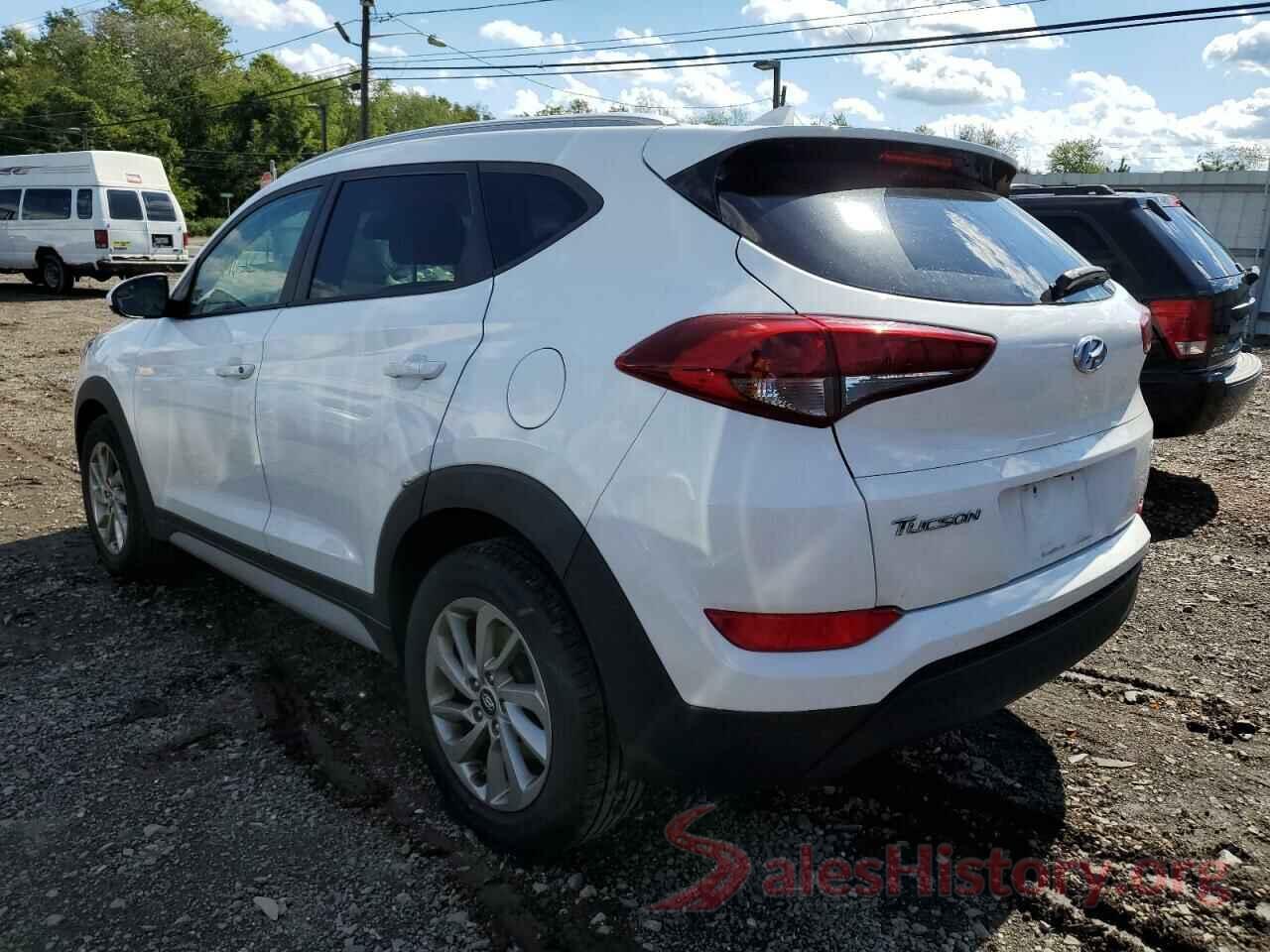 KM8J3CA42JU758149 2018 HYUNDAI TUCSON