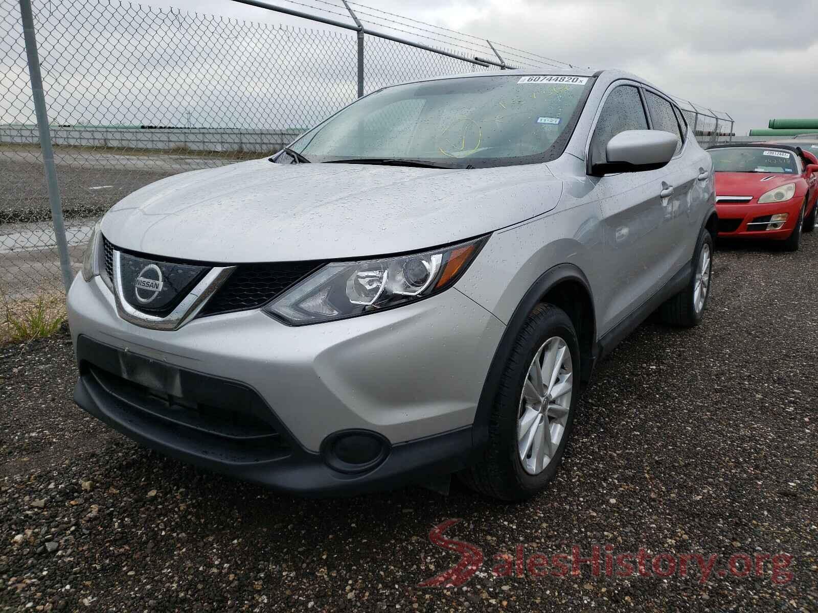 JN1BJ1CP0JW157369 2018 NISSAN ROGUE