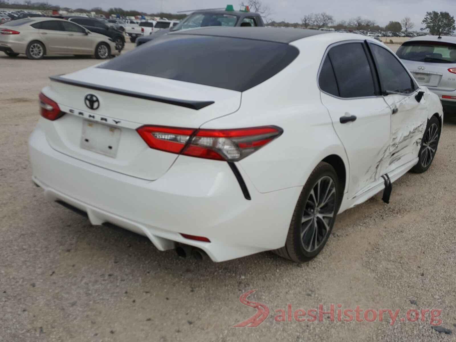 JTNB11HK2J3003432 2018 TOYOTA CAMRY