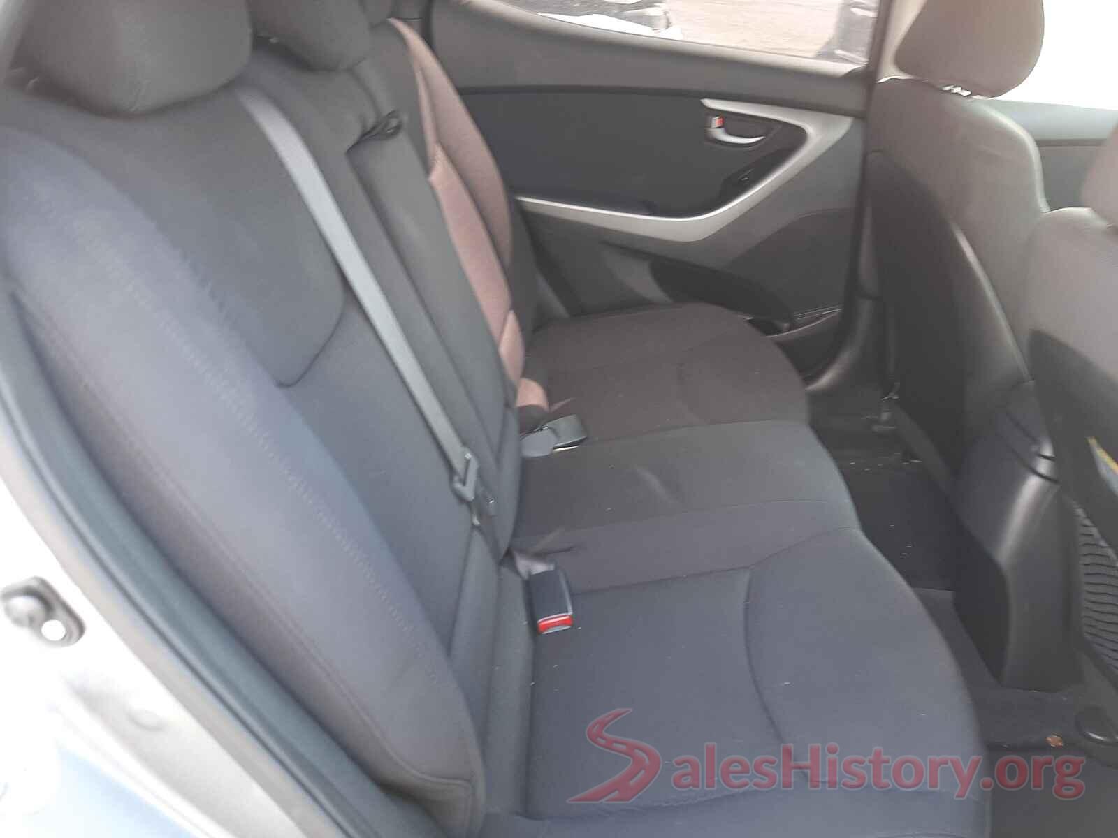 KMHDH4AE5GU584809 2016 HYUNDAI ELANTRA