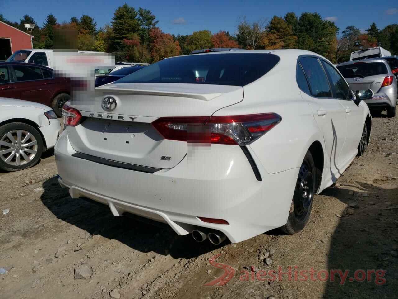 4T1B11HK9JU087064 2018 TOYOTA CAMRY