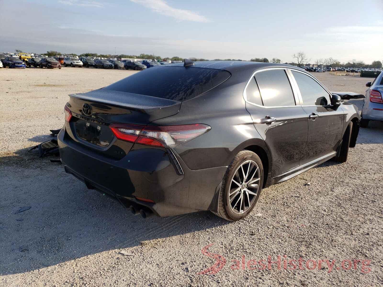 4T1G11AK7MU612269 2021 TOYOTA CAMRY