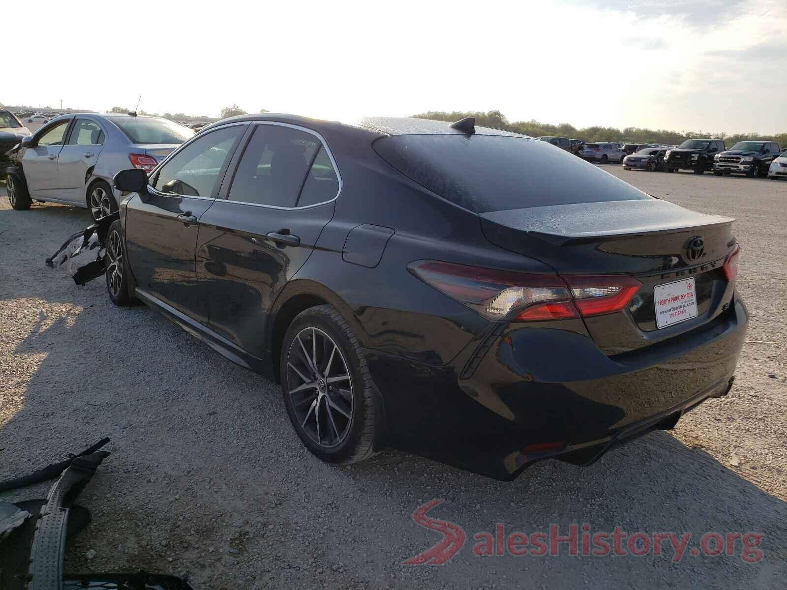 4T1G11AK7MU612269 2021 TOYOTA CAMRY