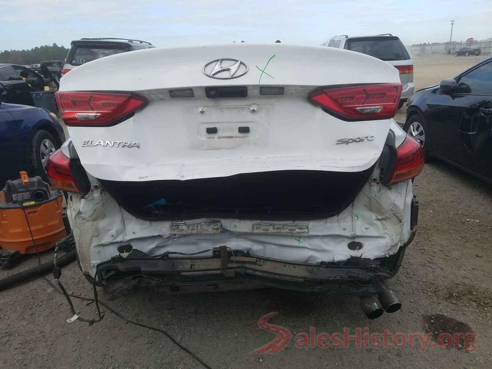 KMHD04LB2HU332205 2017 HYUNDAI ELANTRA