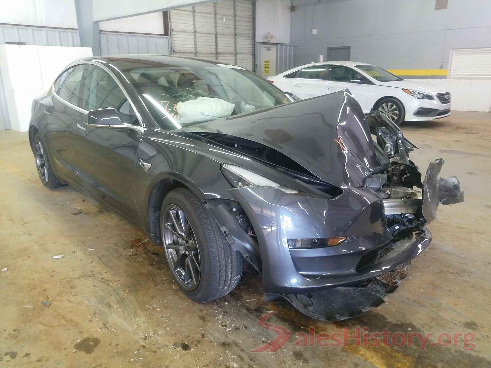 5YJ3E1EB8JF119531 2018 TESLA MODEL 3