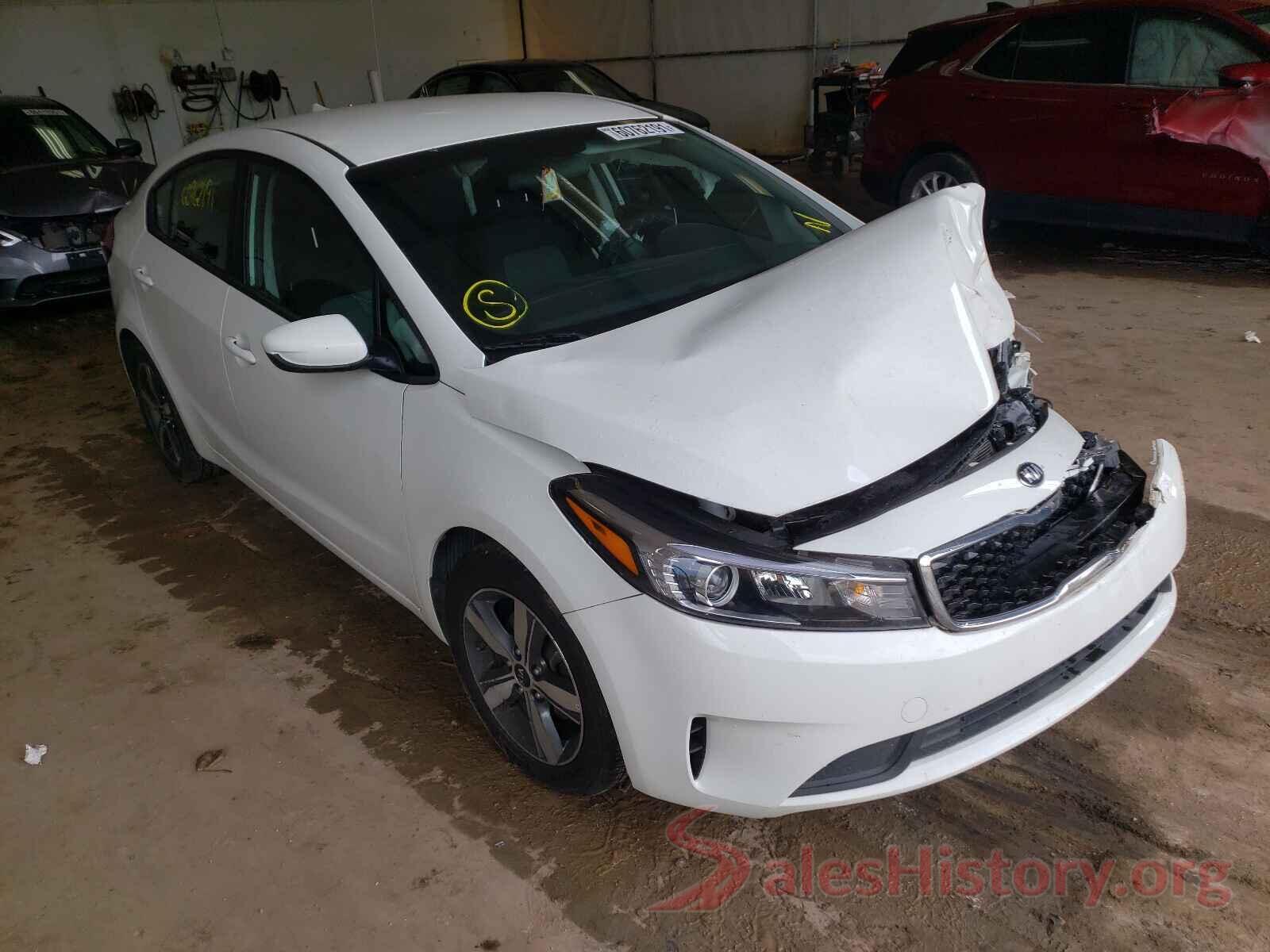 3KPFL4A70JE215181 2018 KIA FORTE