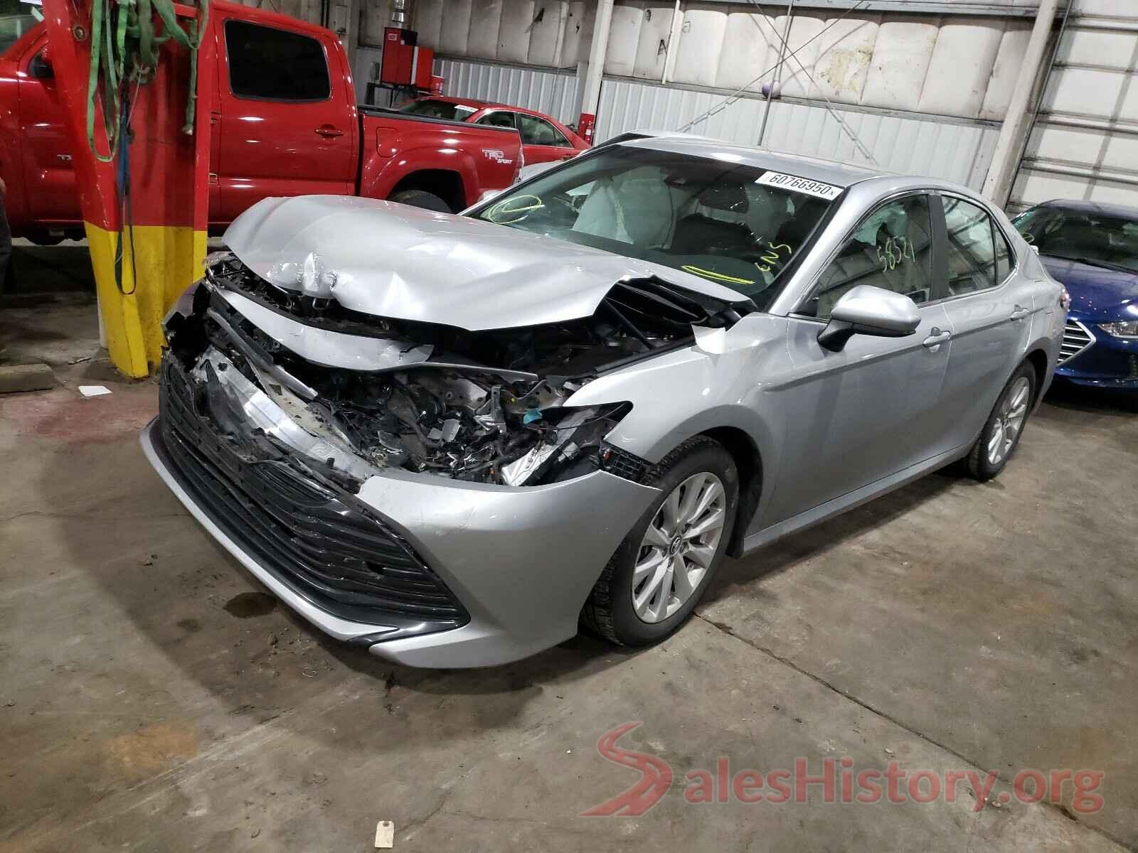 4T1B11HKXJU004502 2018 TOYOTA CAMRY