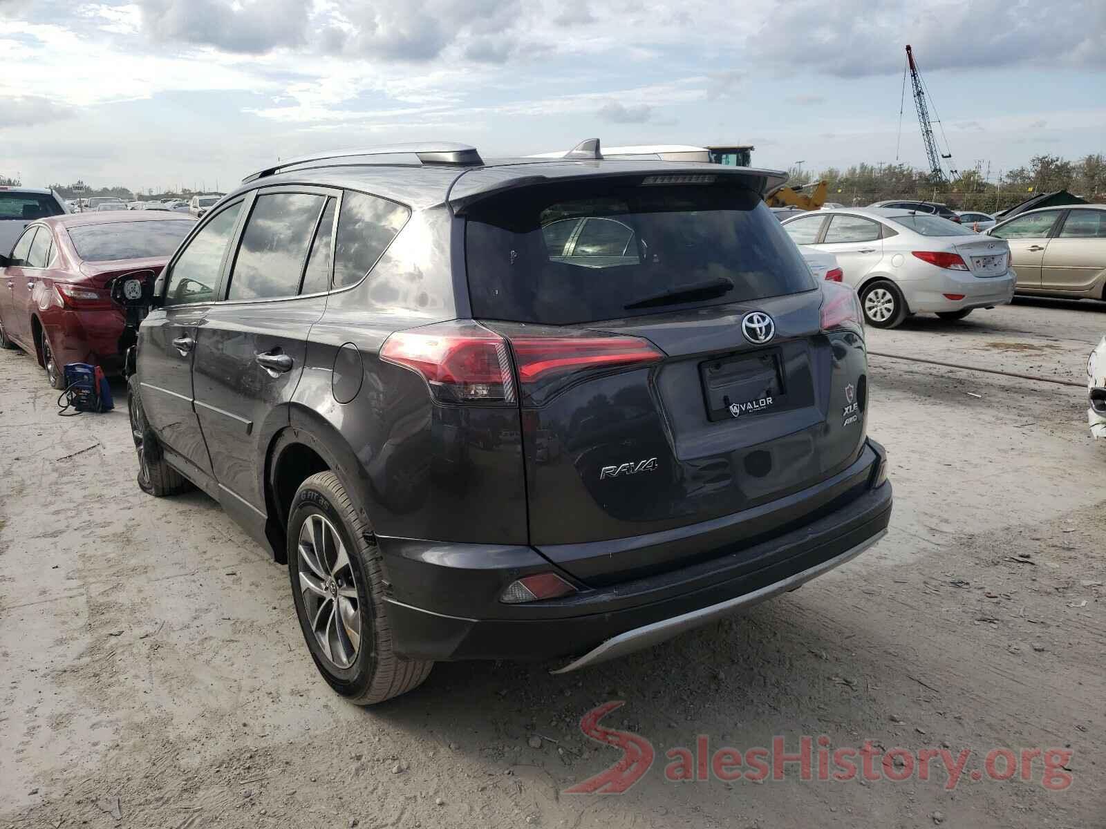 JTMRFREV4HJ126298 2017 TOYOTA RAV4