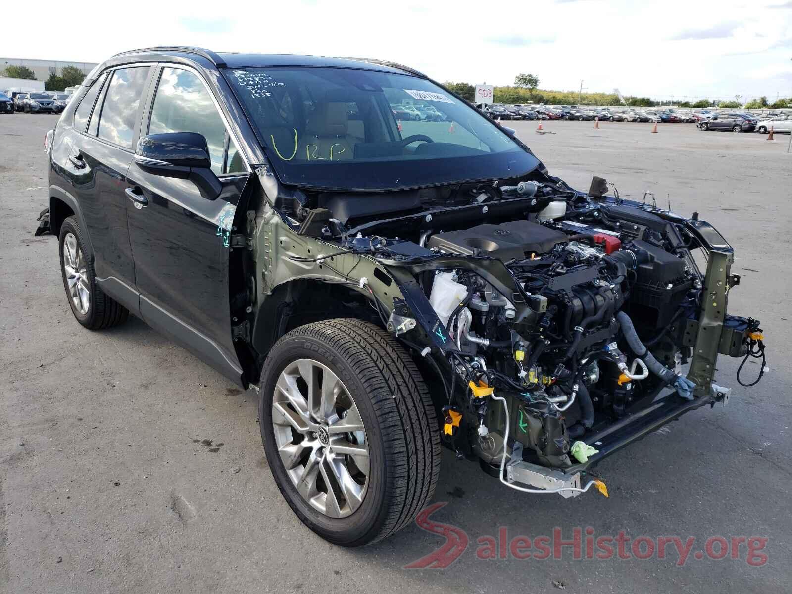 2T3C1RFV8MC131438 2021 TOYOTA RAV4