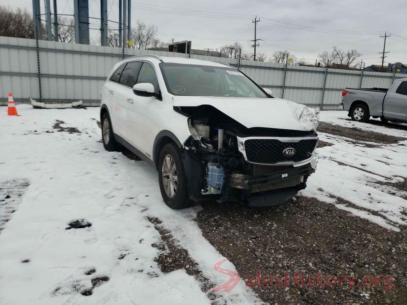 5XYPGDA51GG174370 2016 KIA SORENTO