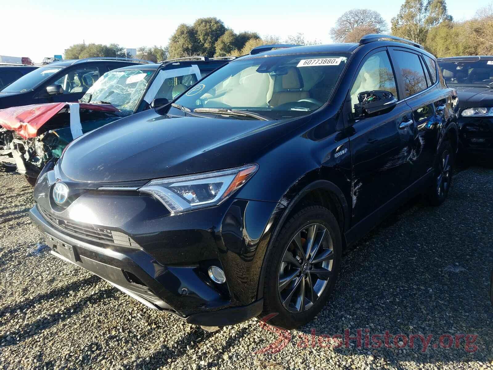 JTMDJREV7JD253916 2018 TOYOTA RAV4