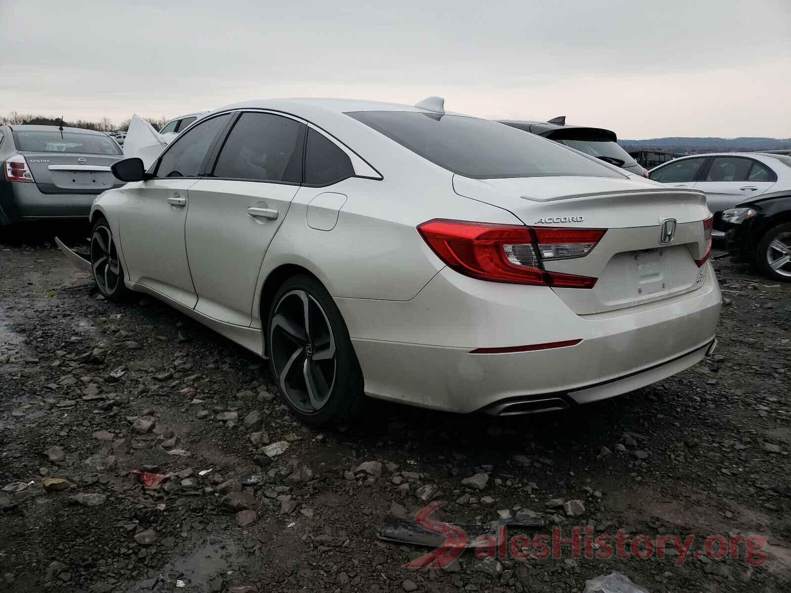 1HGCV2E36JA043106 2018 HONDA ACCORD