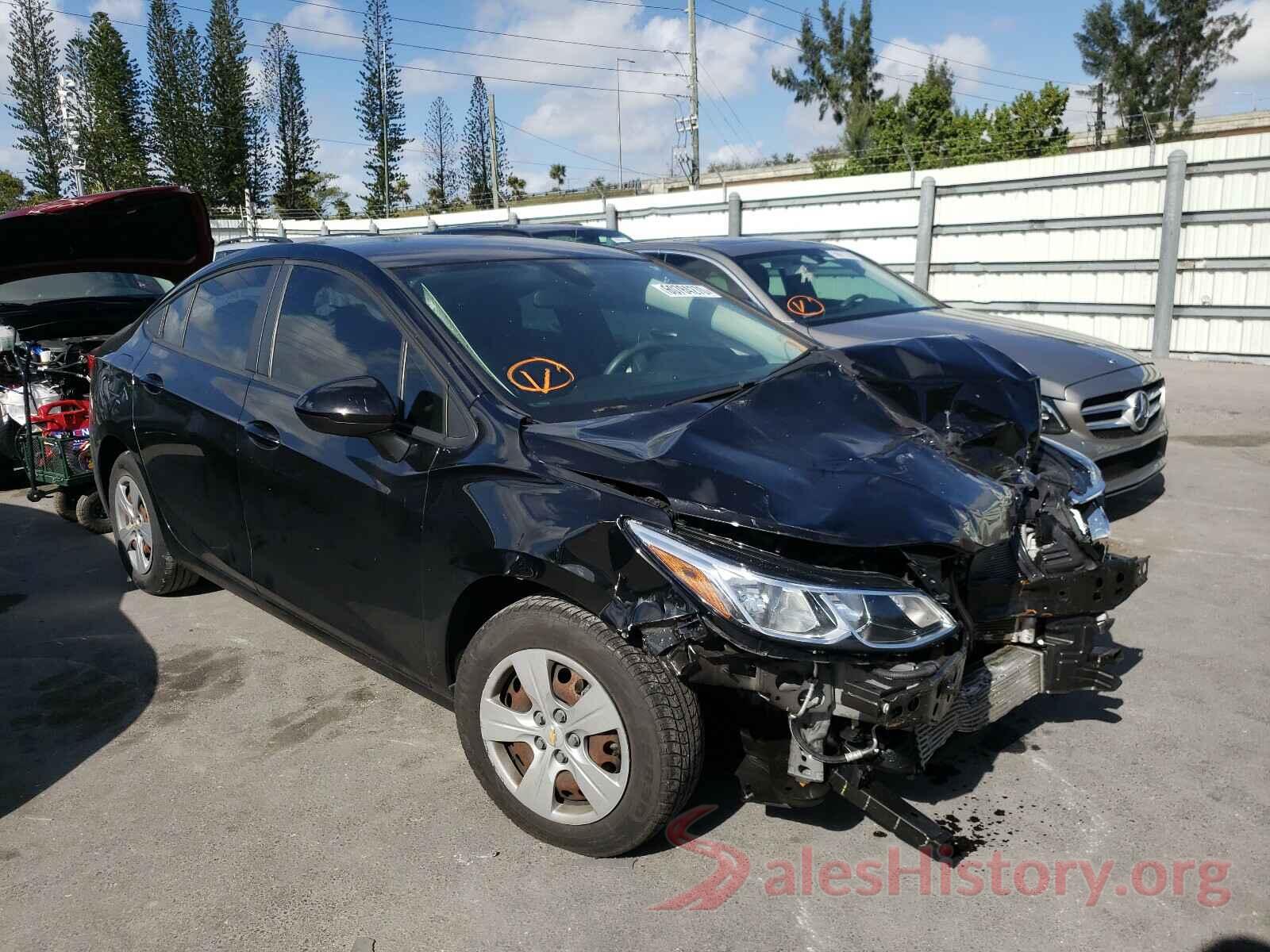 1G1BC5SM8J7220405 2018 CHEVROLET CRUZE