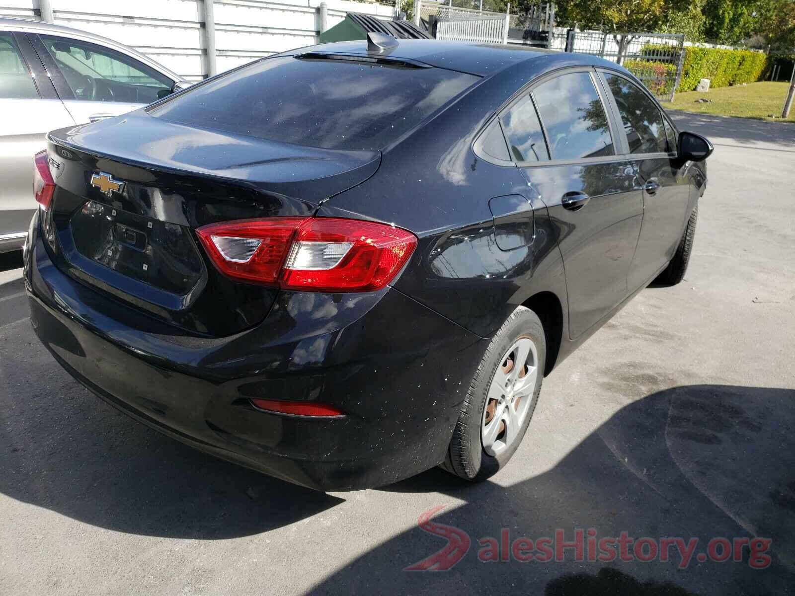 1G1BC5SM8J7220405 2018 CHEVROLET CRUZE