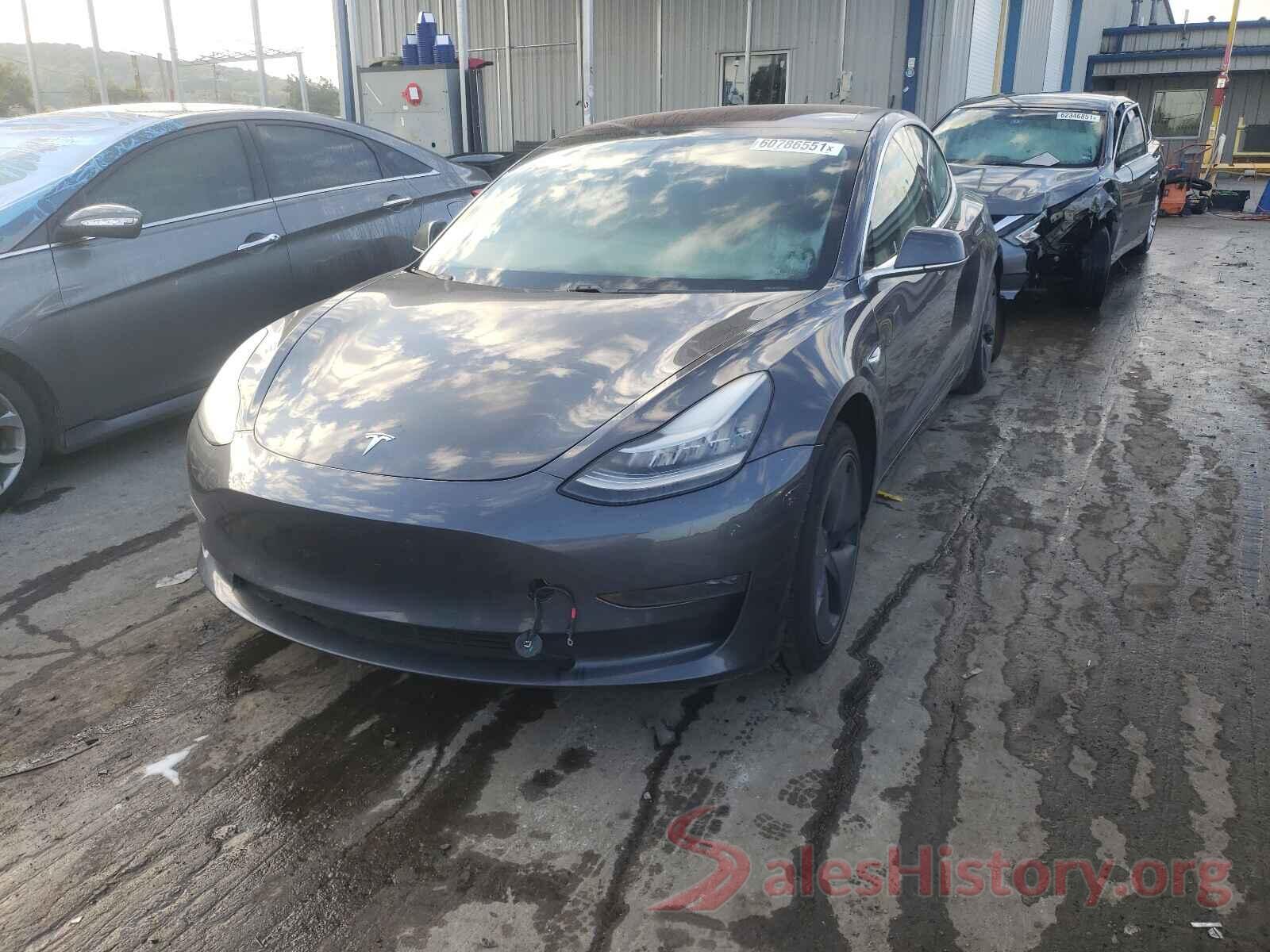 5YJ3E1EA8JF050945 2018 TESLA MODEL 3