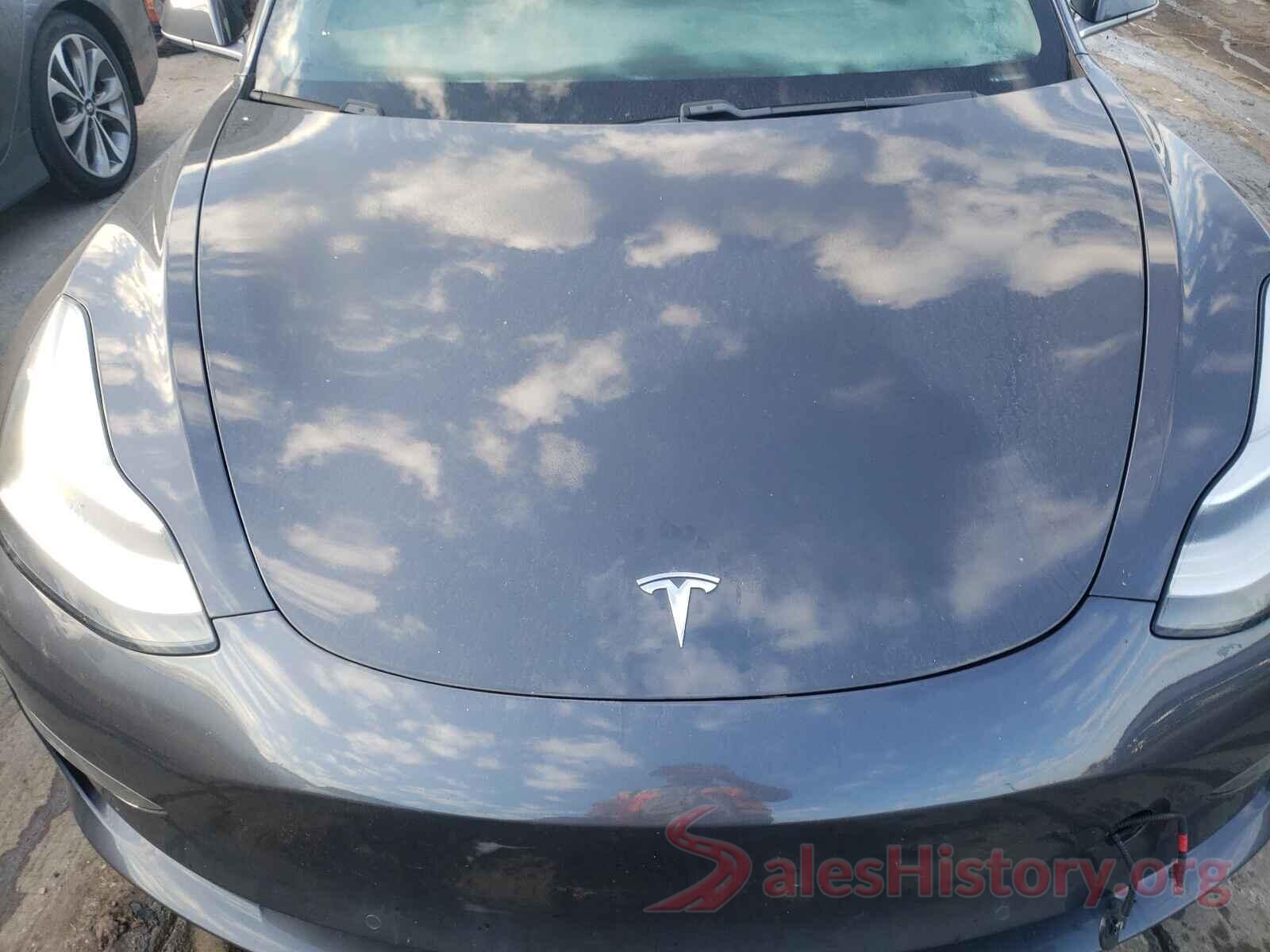 5YJ3E1EA8JF050945 2018 TESLA MODEL 3