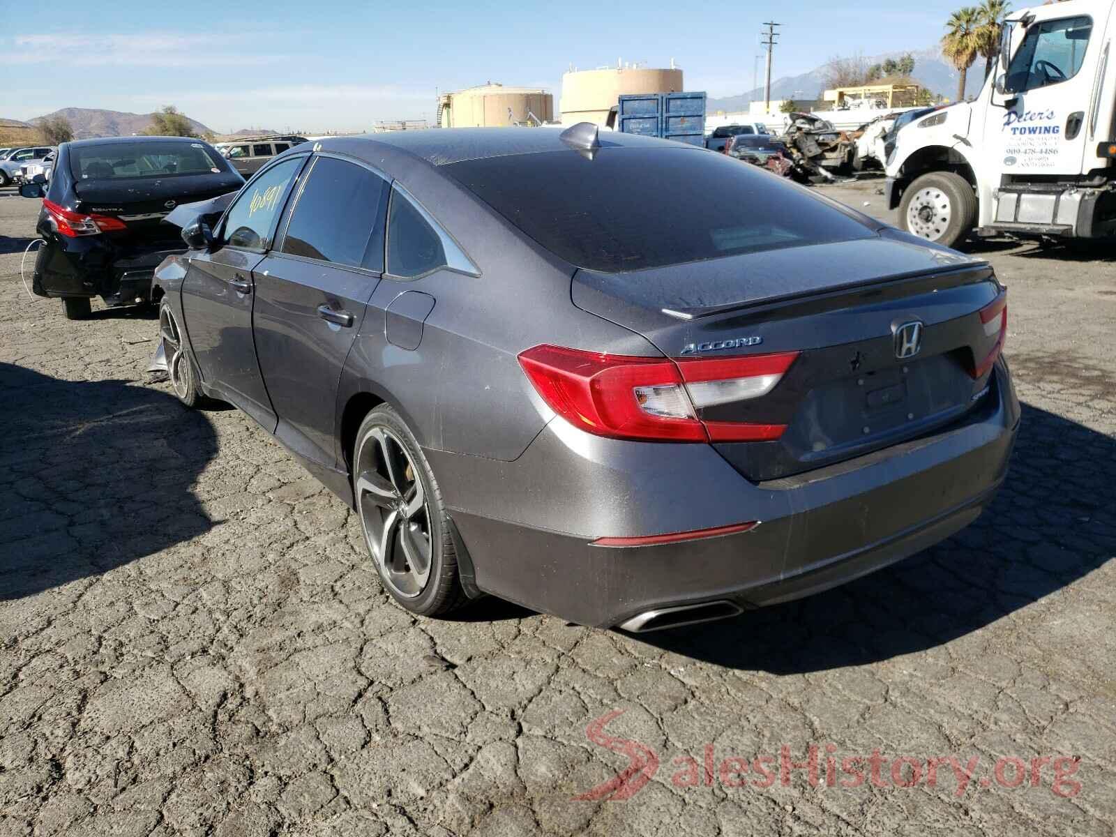 1HGCV1F35JA076882 2018 HONDA ACCORD