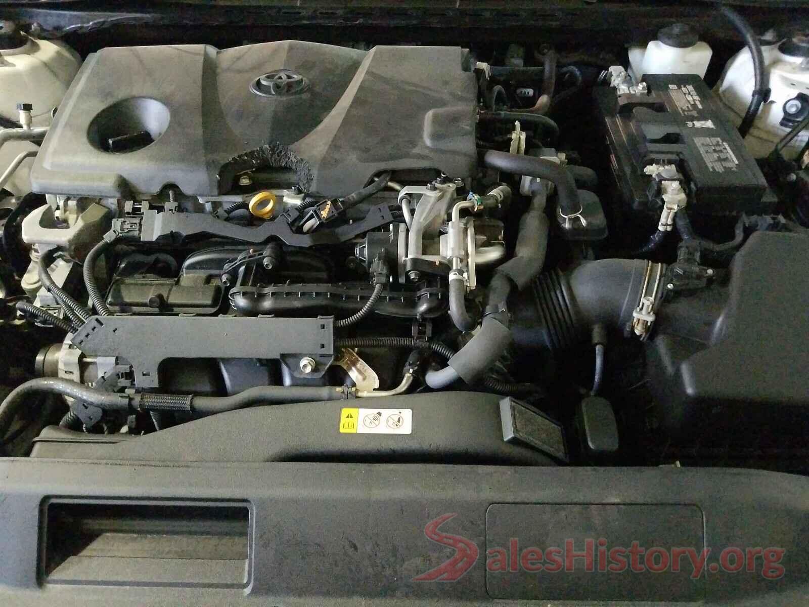 4T1B11HKXJU044353 2018 TOYOTA CAMRY