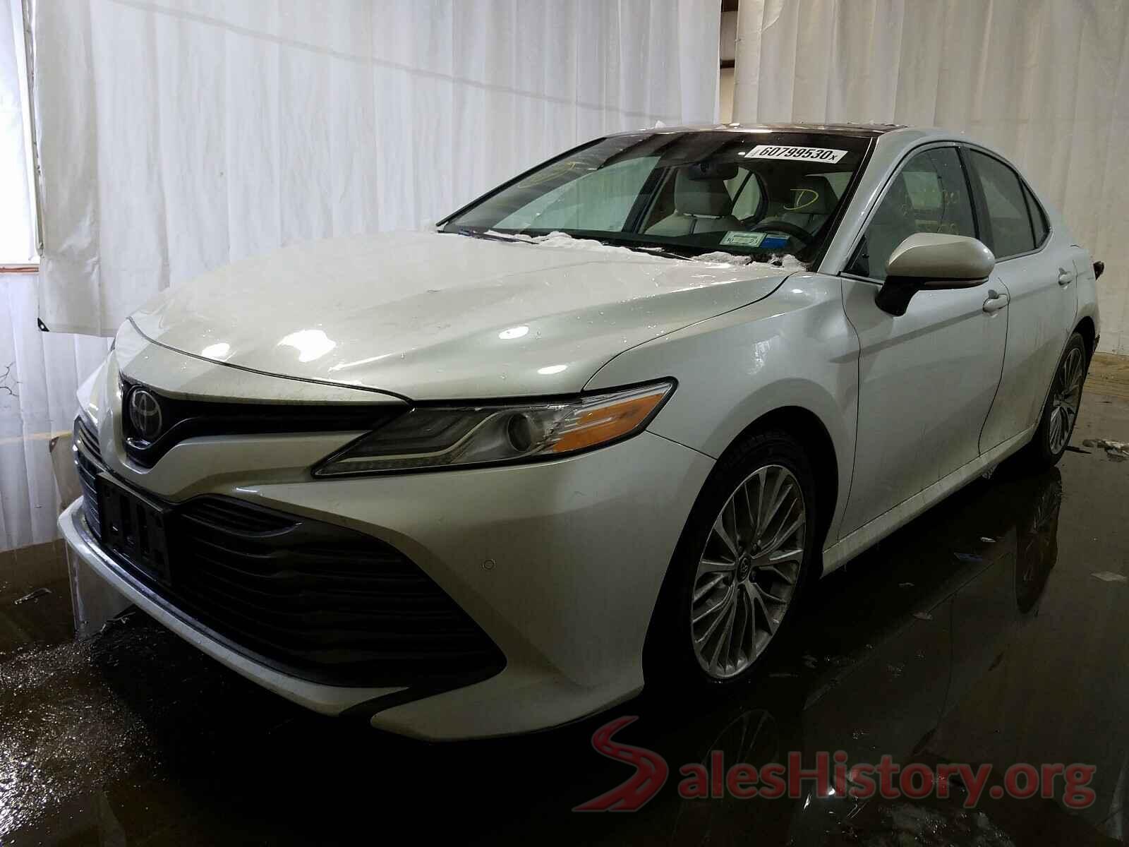 4T1B11HKXJU044353 2018 TOYOTA CAMRY