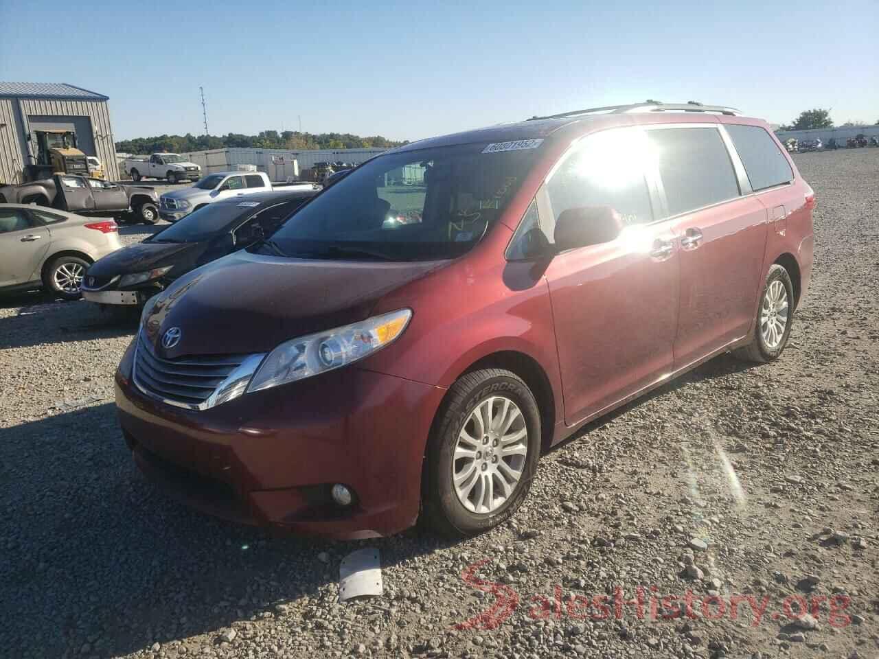 5TDYZ3DC0HS771257 2017 TOYOTA SIENNA