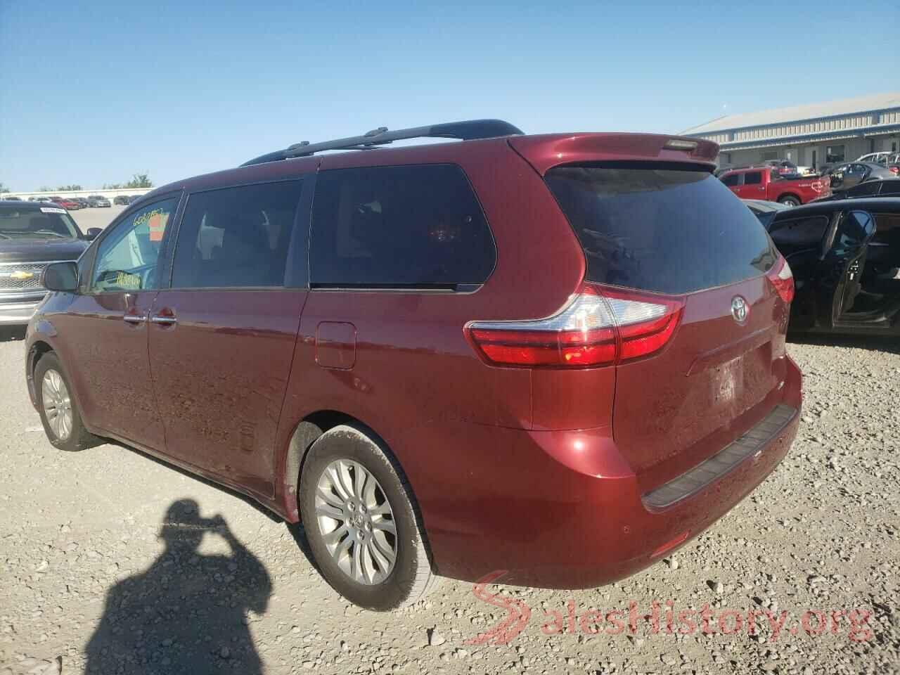 5TDYZ3DC0HS771257 2017 TOYOTA SIENNA