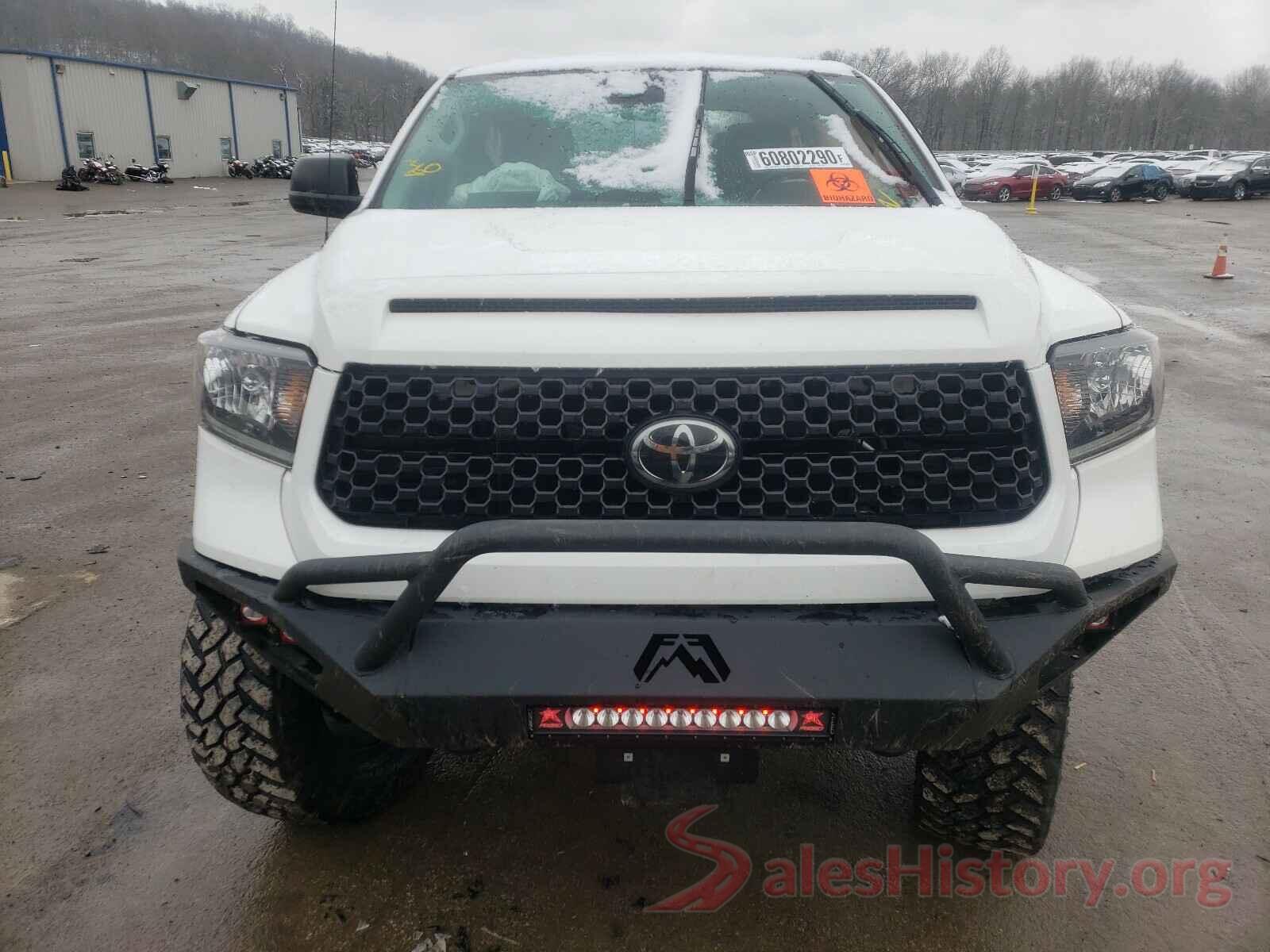 5TFUM5F1XJX075753 2018 TOYOTA TUNDRA