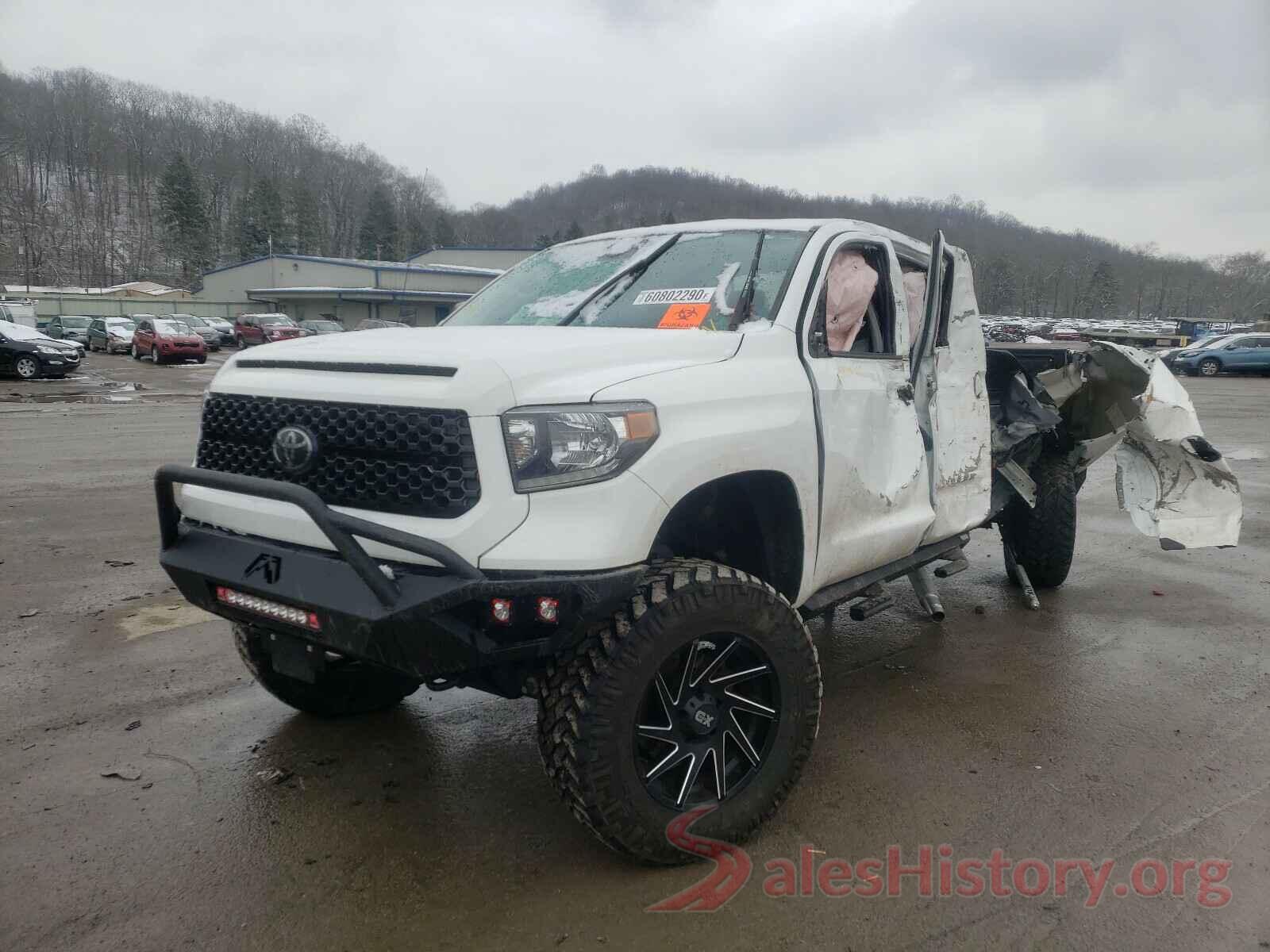 5TFUM5F1XJX075753 2018 TOYOTA TUNDRA