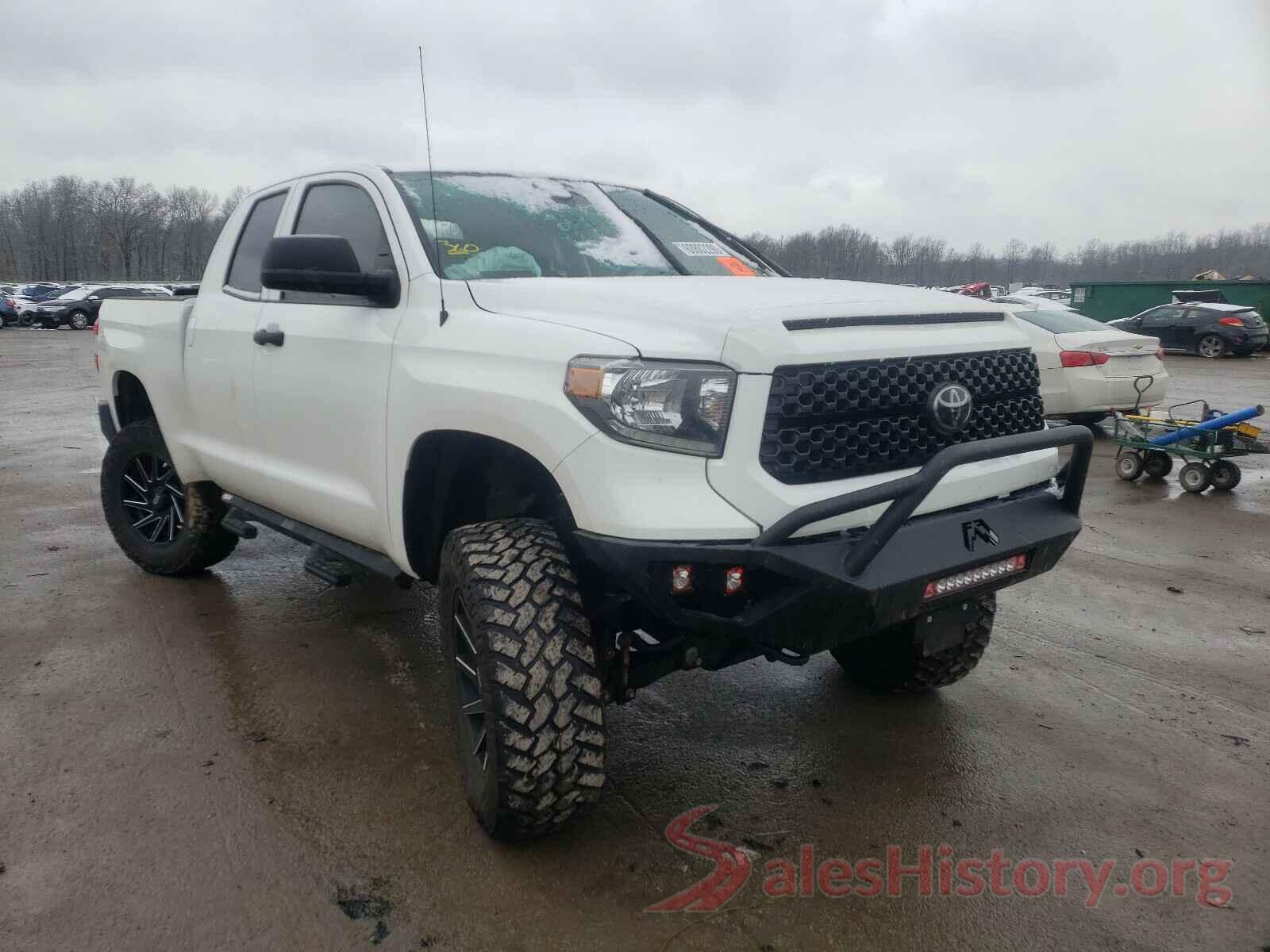 5TFUM5F1XJX075753 2018 TOYOTA TUNDRA