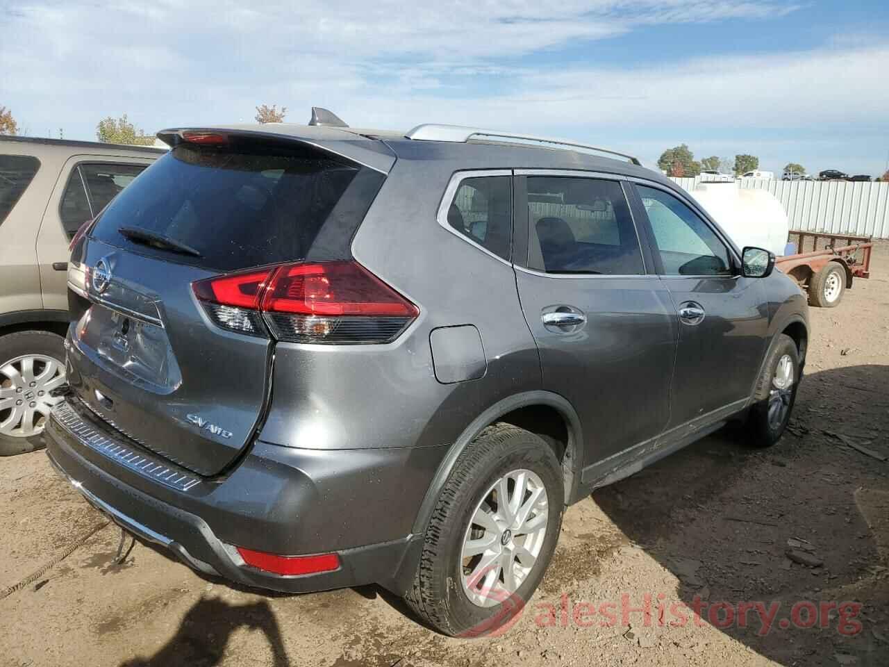 KNMAT2MV3JP556373 2018 NISSAN ROGUE