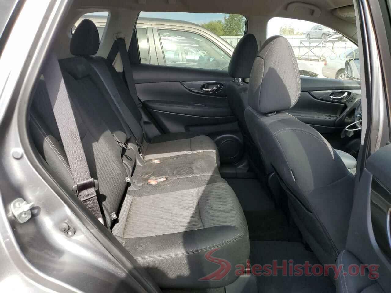 KNMAT2MV3JP556373 2018 NISSAN ROGUE