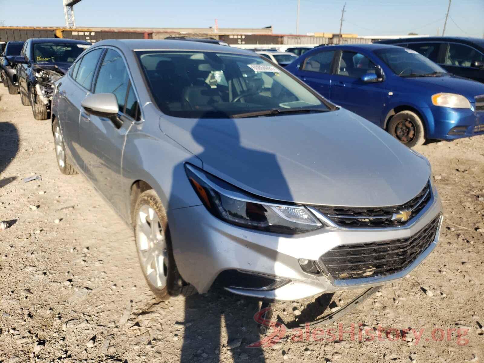 1G1BF5SM0J7183034 2018 CHEVROLET CRUZE