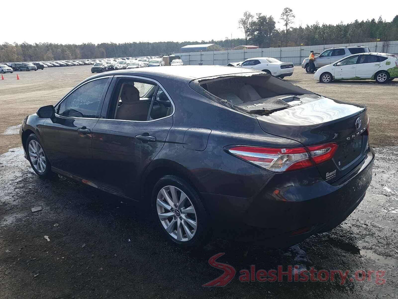 JTNB11HK8J3005363 2018 TOYOTA CAMRY