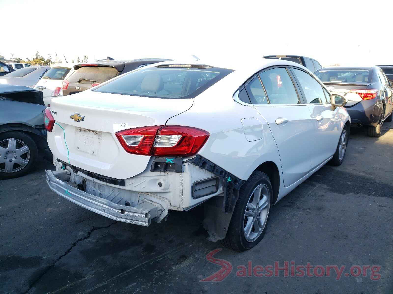 1G1BE5SM0J7111687 2018 CHEVROLET CRUZE