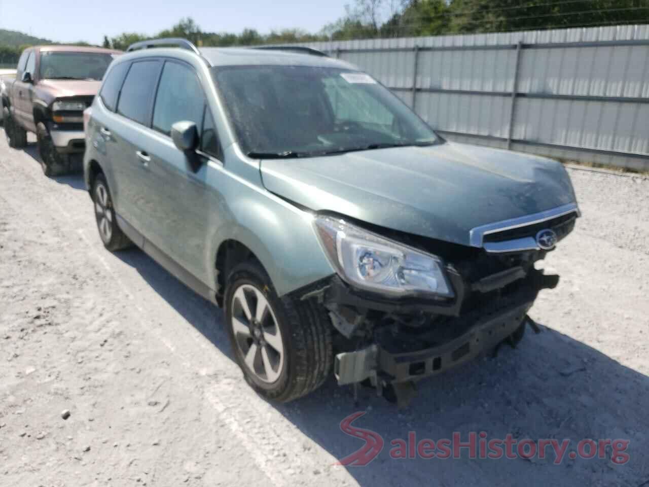 JF2SJAJC4JH561553 2018 SUBARU FORESTER