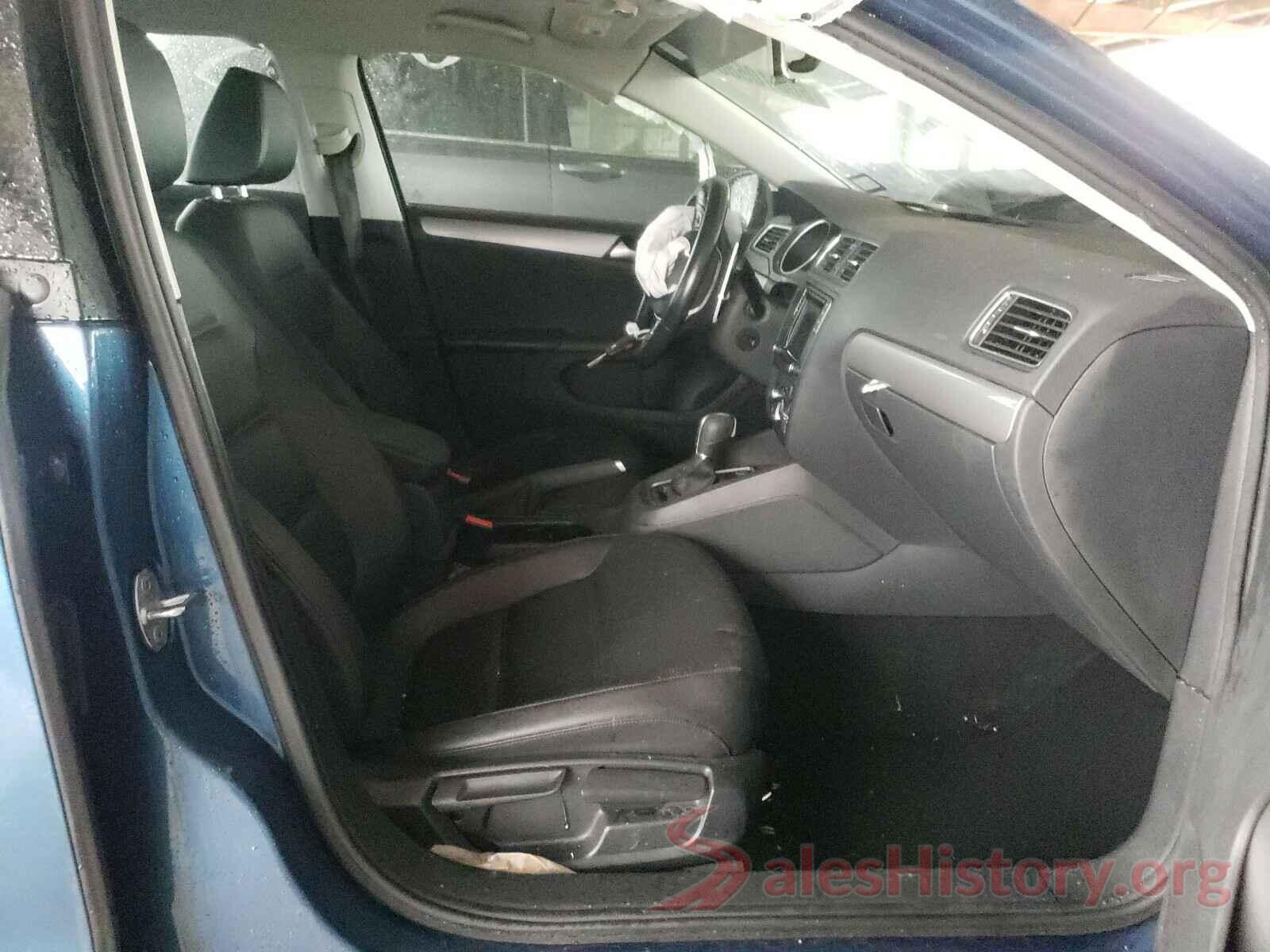 3VWDB7AJ8HM357587 2017 VOLKSWAGEN JETTA