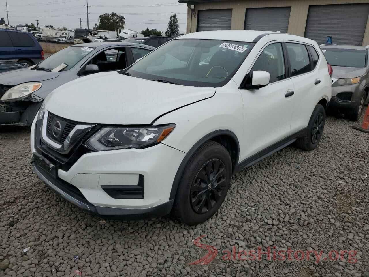 KNMAT2MV8HP573423 2017 NISSAN ROGUE