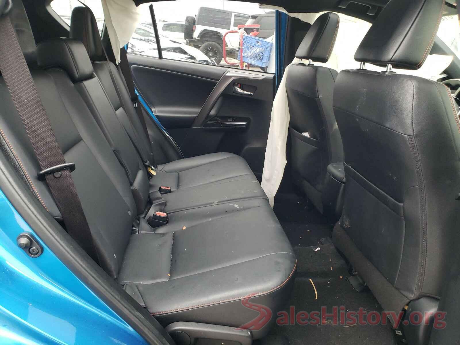 JTMJFREV3HJ135328 2017 TOYOTA RAV4