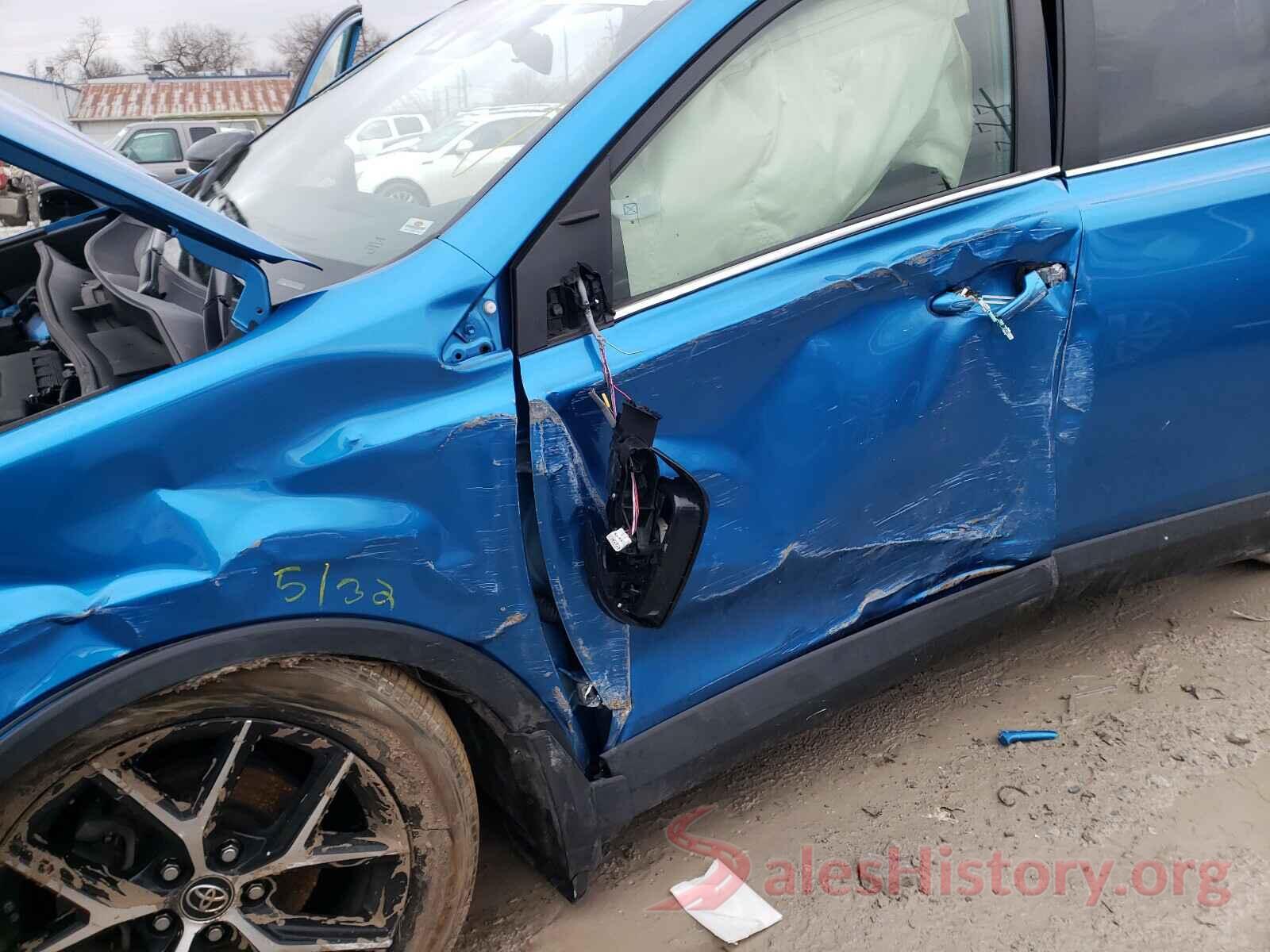 JTMJFREV3HJ135328 2017 TOYOTA RAV4