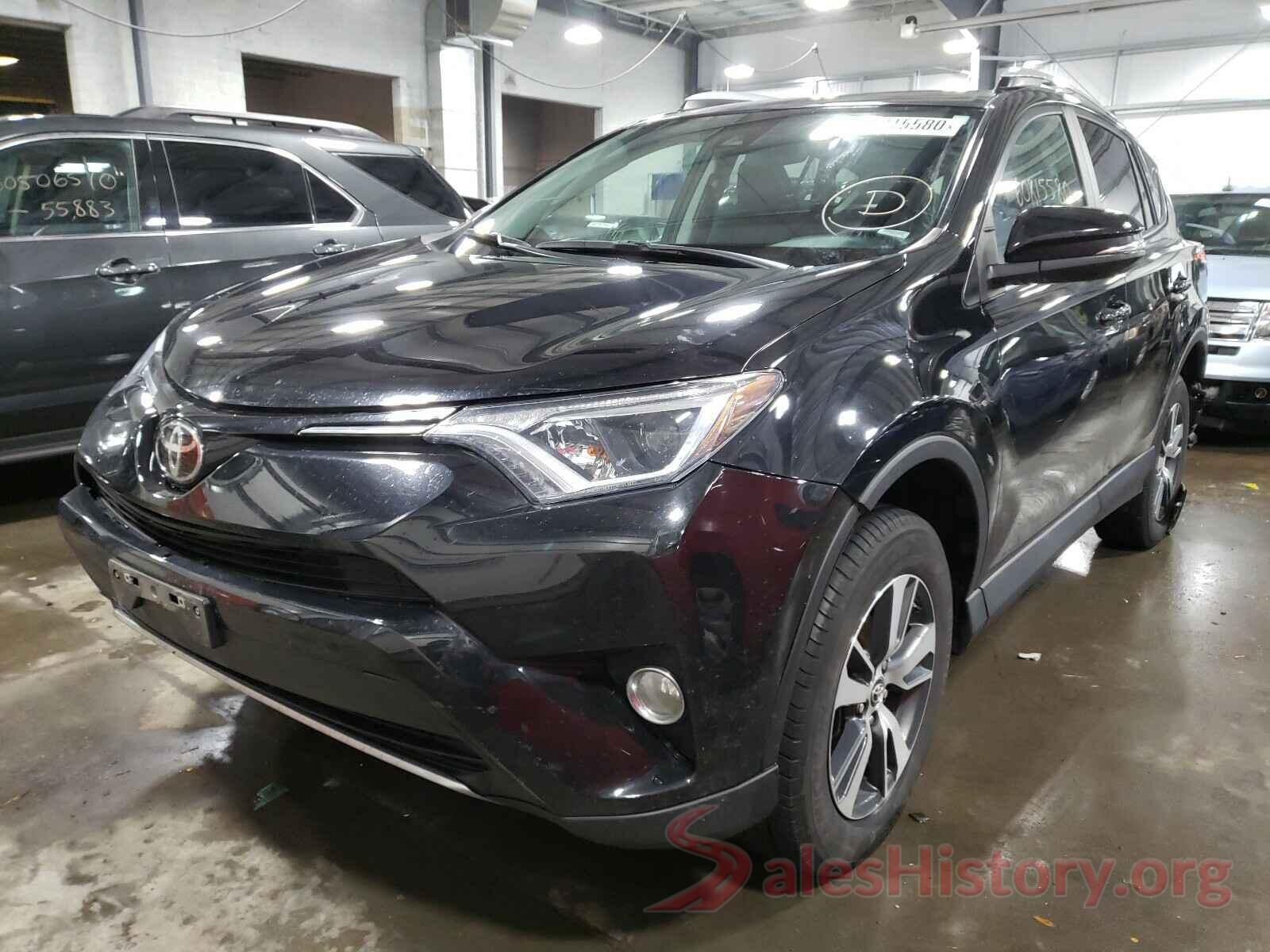 2T3RFREV3JW703345 2018 TOYOTA RAV4