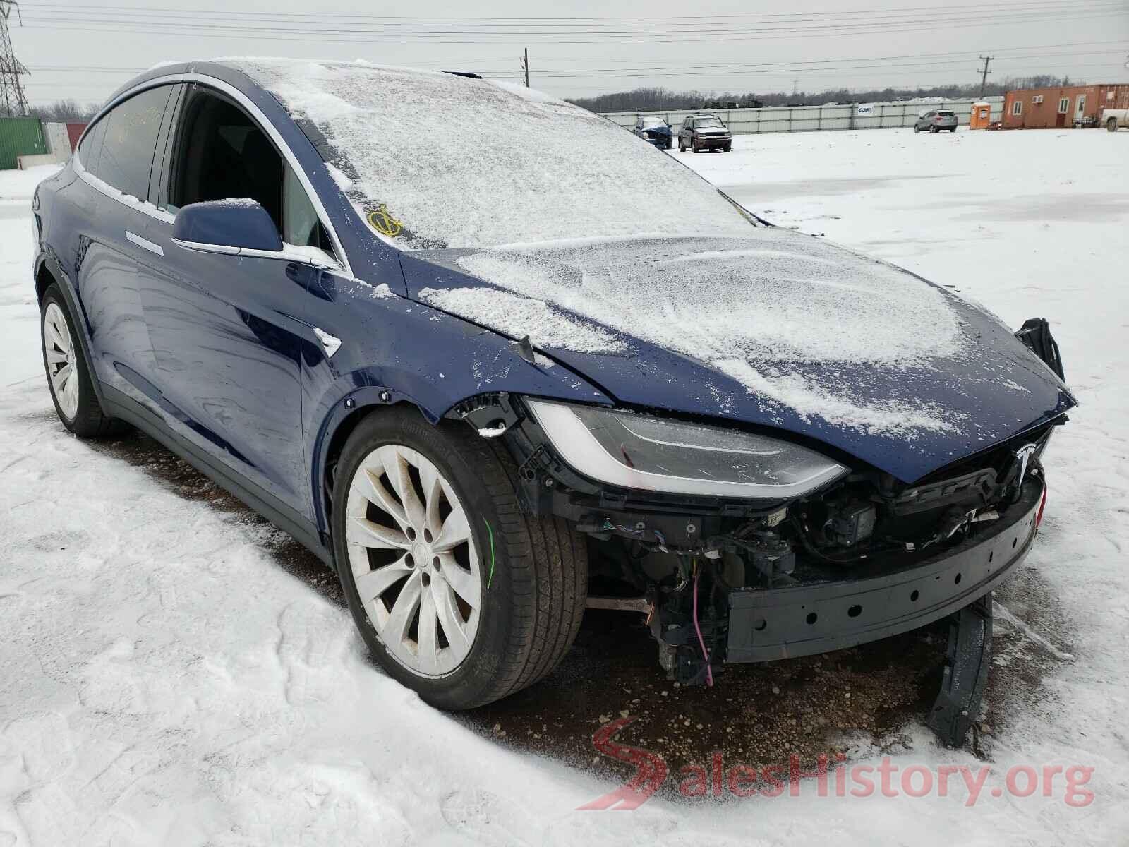 5YJXCBE21HF077016 2017 TESLA MODEL X